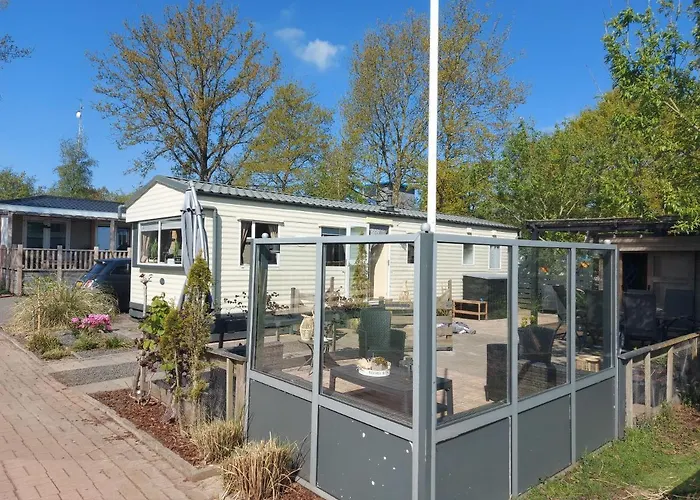 Us Twadde Plakje Op Vakantiepark Bergumermeer